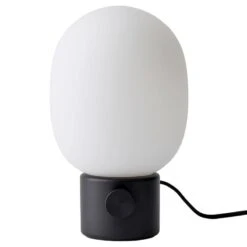 Menu Tischleuchte JWDA, Schwarz