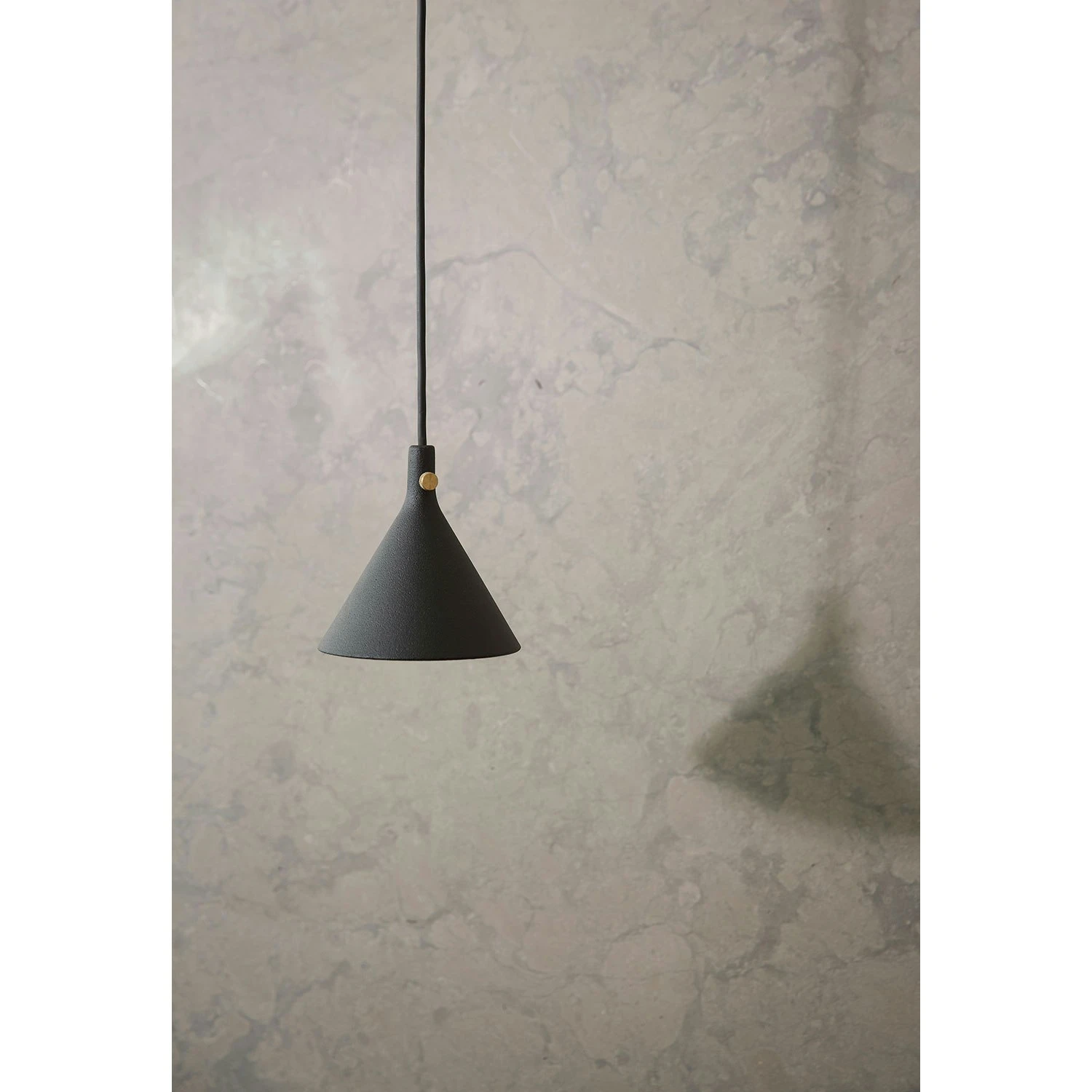 Menu Cast Hängelampe No1, Schwarz – Bild 4